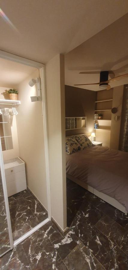 Apartamenticos Studio 75 Zaragoza Bagian luar foto