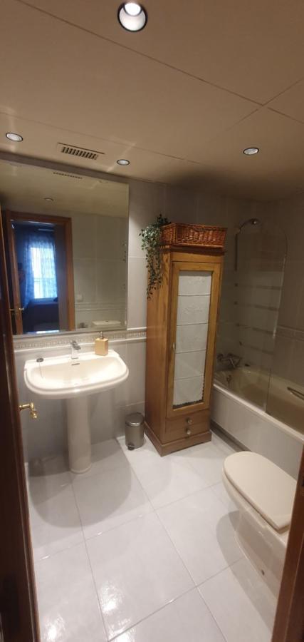 Apartamenticos Studio 75 Zaragoza Bagian luar foto